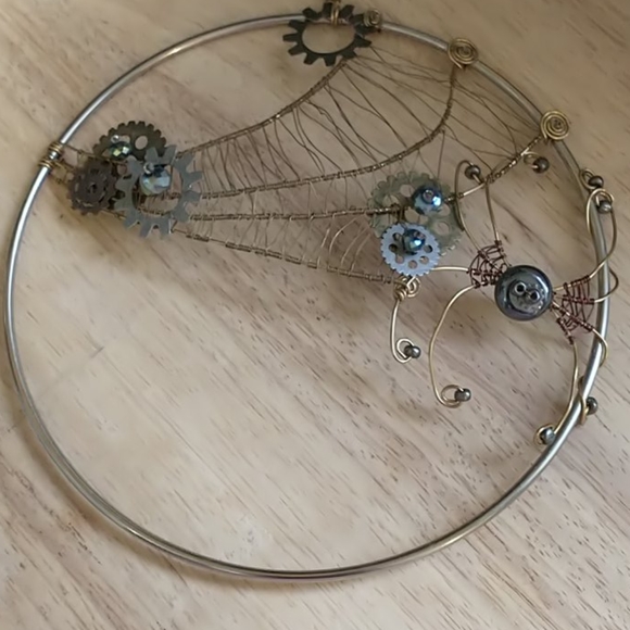 🇨🇦 Steampunk Spider Sun Catcher - Picture 5 of 6